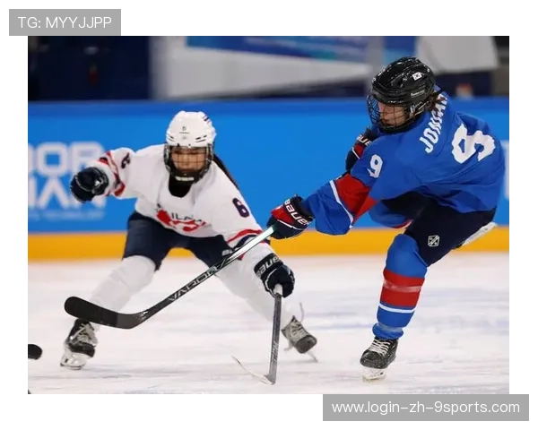 冰球门将反应与扑救训练要点:打造秒杀对手的反应神经与技术体系 冰球门将反应与扑救训练要点:打造秒杀对手的反应神经与技术体系